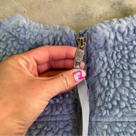 Lululemon Wool Whenever Chambray Blue Pullover Crew Size 8 - Picture 13 of 13
